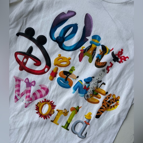 Walt Disney World T-Shirt Character Letters NWT Unisex Size S - Picture 2 of 6